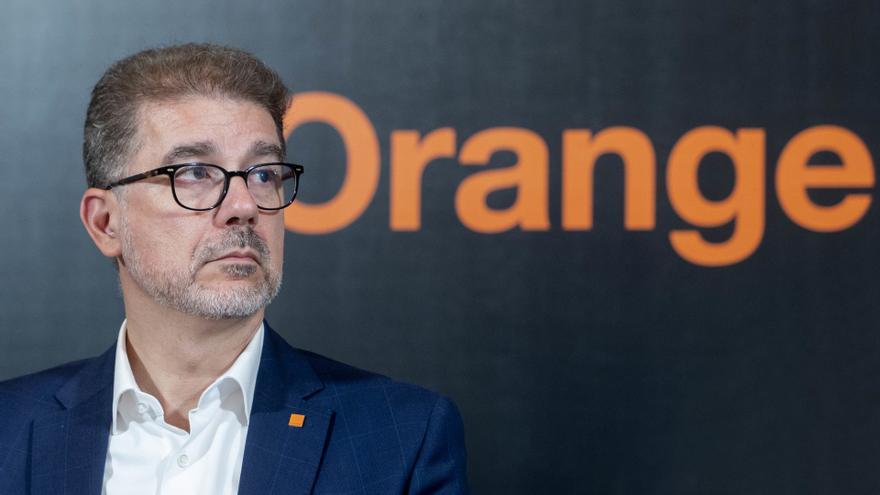 Bruselas aplaza sin fecha su decisión sobre la fusión de Orange y MásMóvil para examinar su impacto