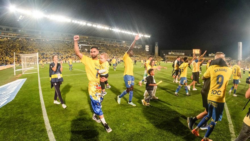 Ascenso de la UD Las Palmas, la celebración en el Estadio de Gran Canaria