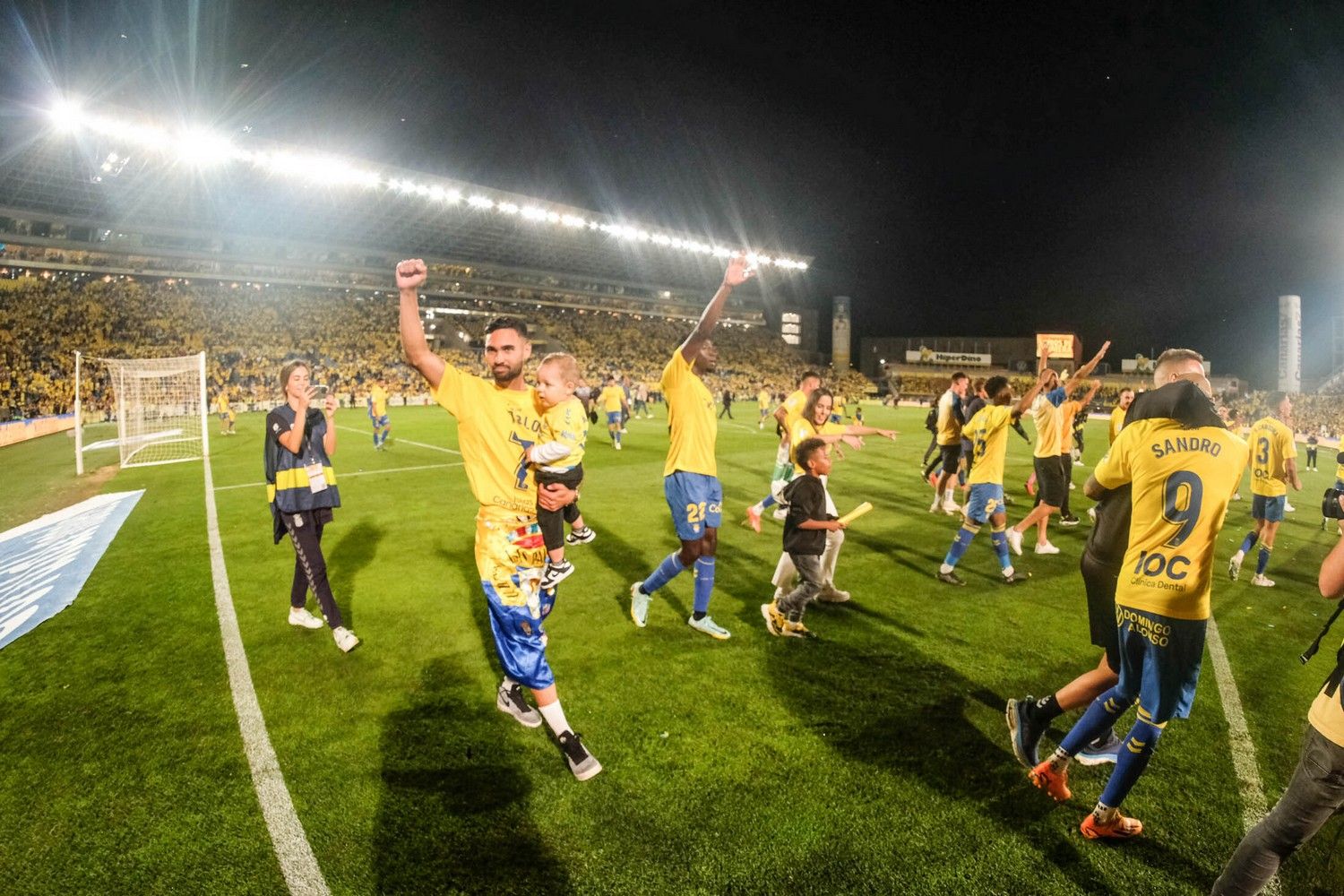 Ascenso de la UD Las Palmas, la celebración en el Estadio de Gran Canaria