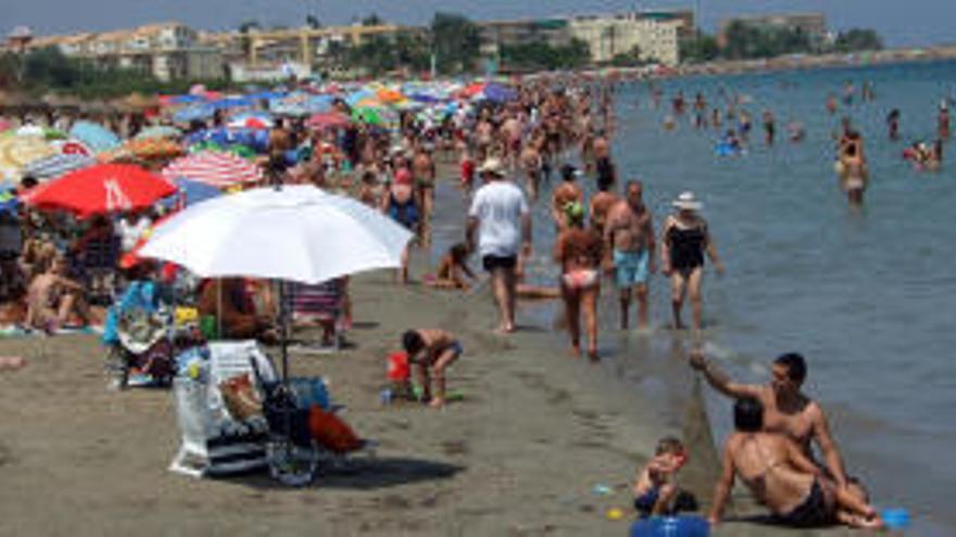 Vista de la platja del Raset.