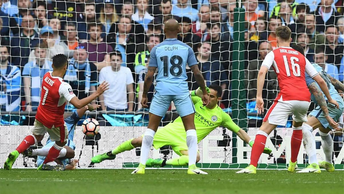 Alexis Sánchez marcó así en la prórroga el 2-1 definitivo