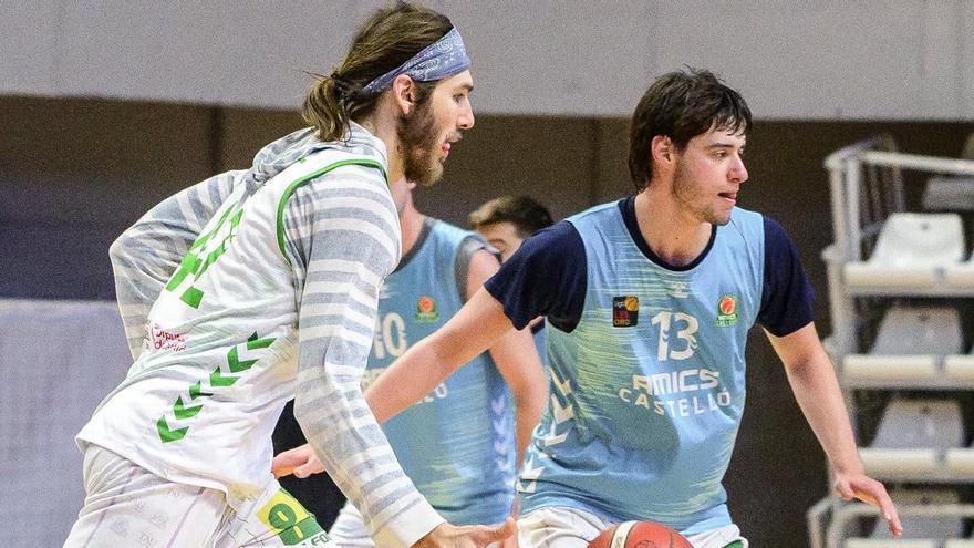 Entrenamiento del Amics previo a su viaje a Sevilla.