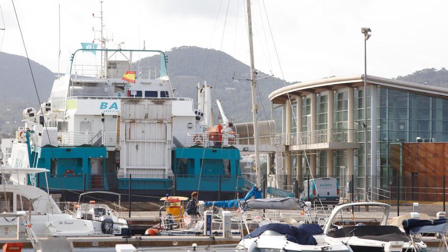 Salvem sa Badia reclama al Govern que aclare los «beneficios» del regreso de los ferris a Sant Antoni