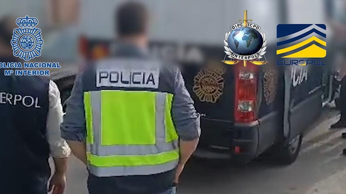 Cinco arrestados en Alicante por formar parte de una banda que introdujo a 5.000 cubanos en Europa