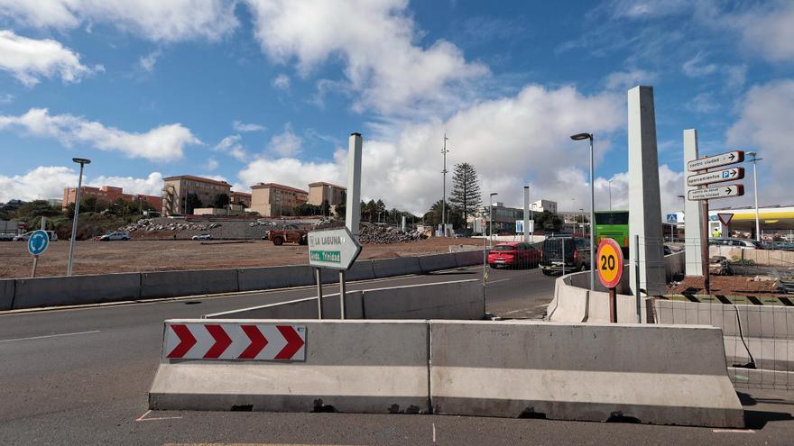 Así están las obras de la nueva pasarela en la rotonda de Padre Anchieta