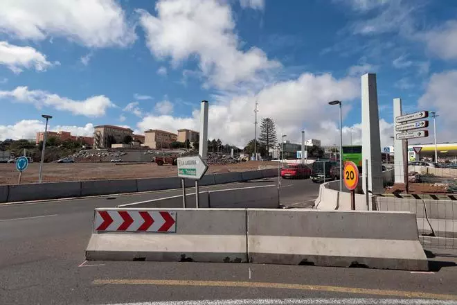 Así están las obras de la nueva pasarela en la rotonda de Padre Anchieta