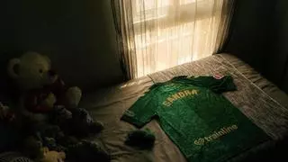 El emotivo homenaje del Real Betis a Sandra Peña y contra el acoso escolar con la segunda equipación 26/27