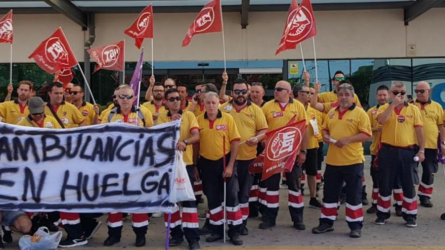 Masivo apoyo a la huelga indefinida de ambulancias