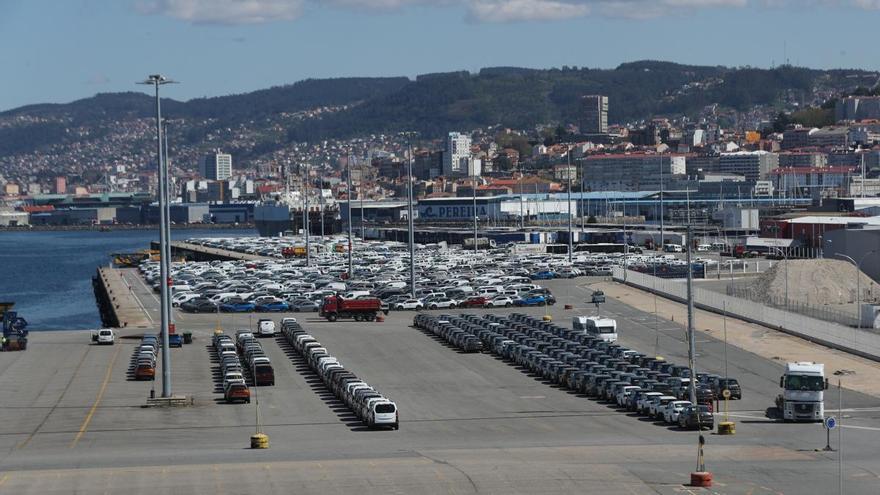 Vista de la terminal de Bouzas casi vacía tras el cierre temporal de PSA. // Ricardo Grobas