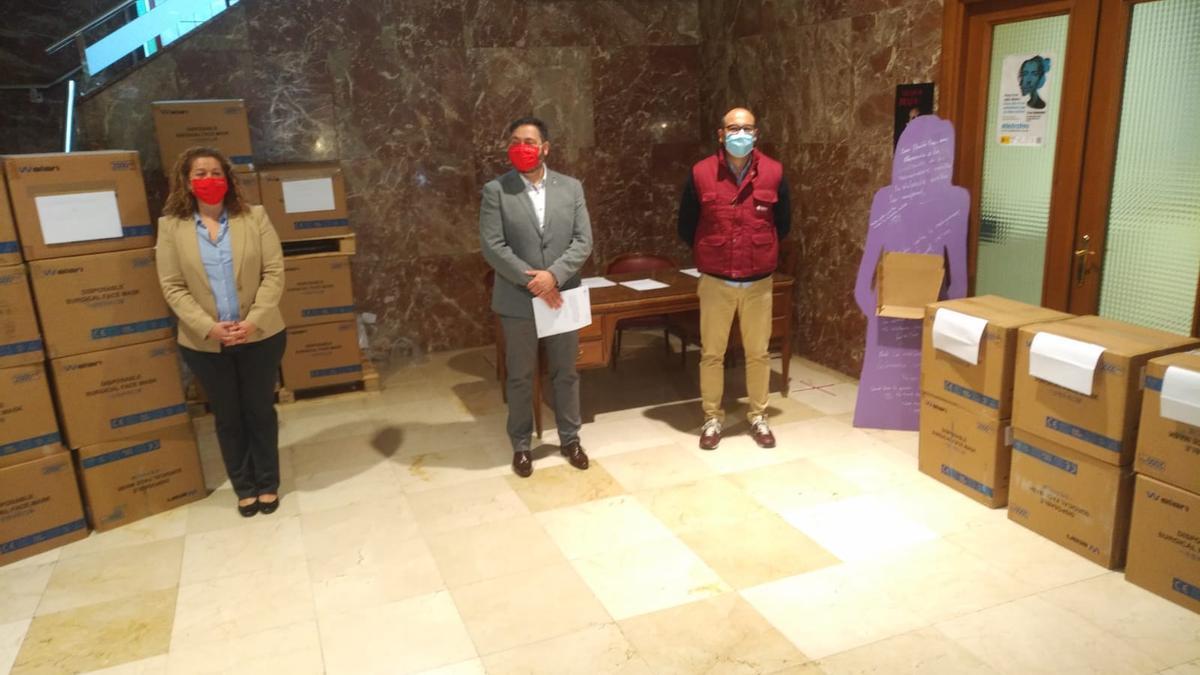 Reparto de mascarillas en Zamora.