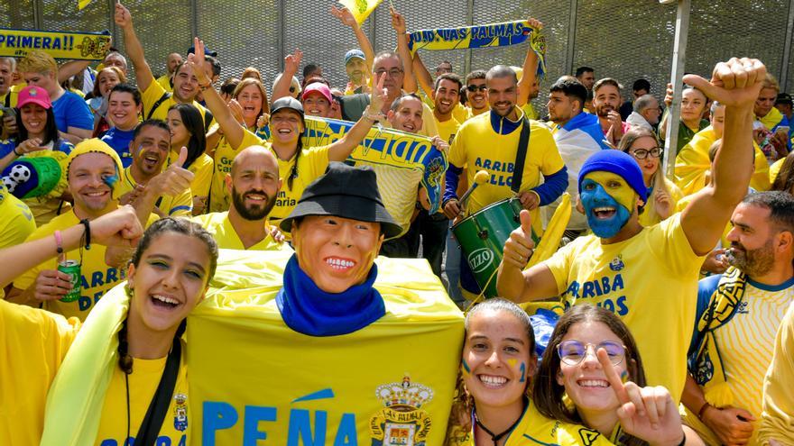 Ambiente en Siete Palmas antes de la final por el ascenso de la UD Las Palmas