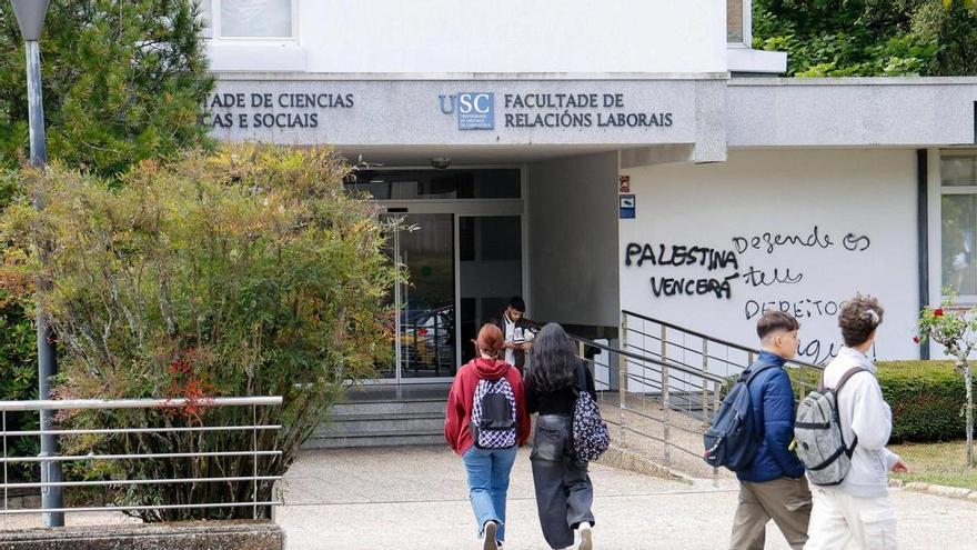 Las universidades gallegas, ante el reto de reservar plazas docentes para personas con discapacidad