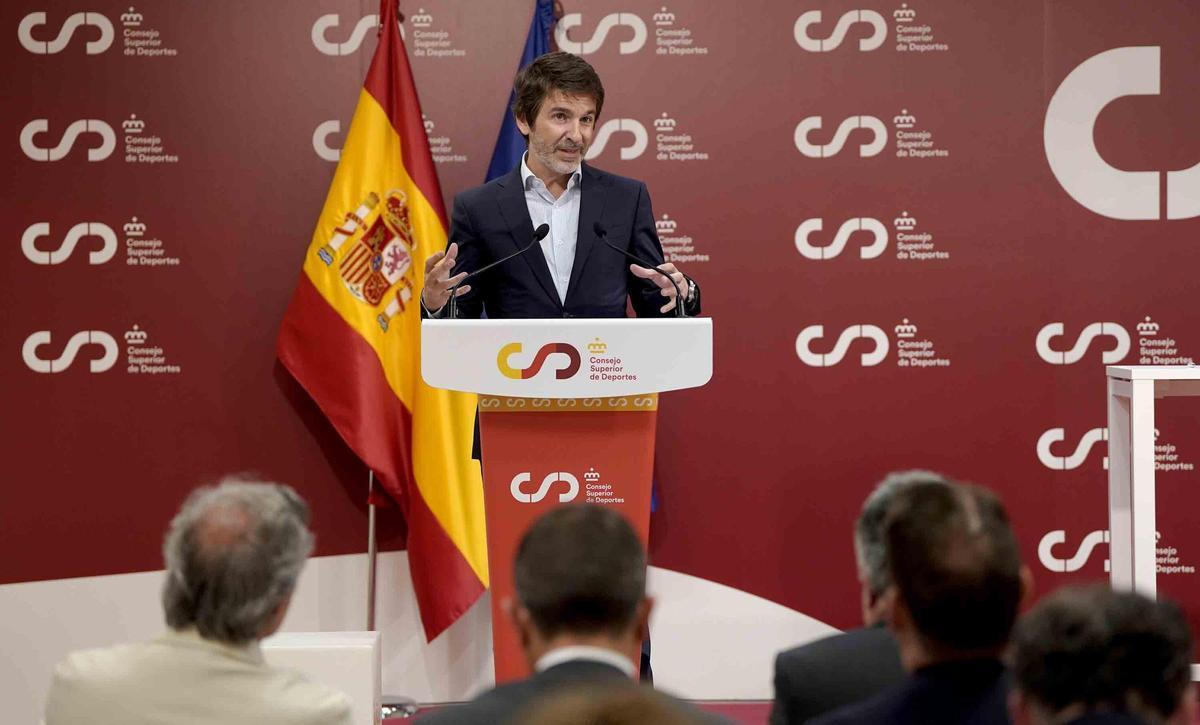 Alicante estrenará el Foro Ferrándiz con Emilio Butragueño, Juan Antonio Corbalán y el documental “Pedro Ferrándiz, la leyenda”