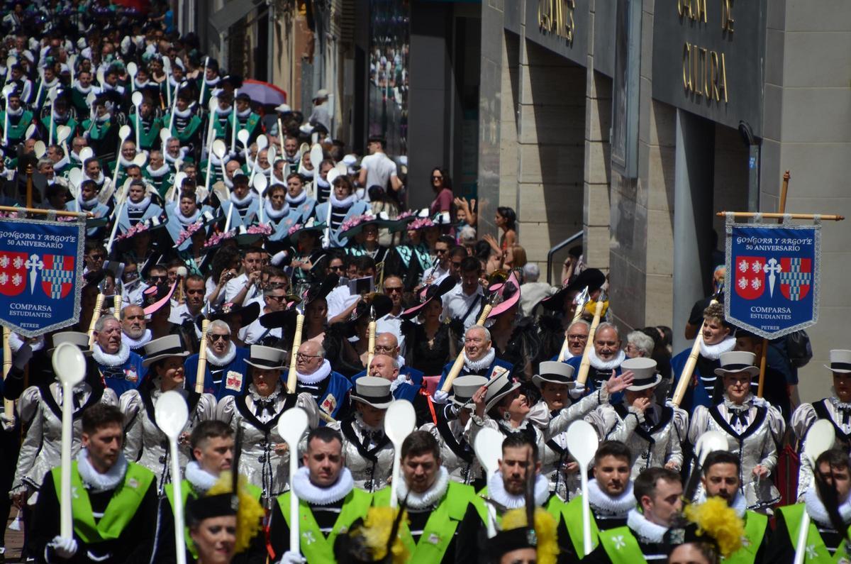 Así ha sido la Entrada Cristiana de los Moros y Cristianos de Petrer