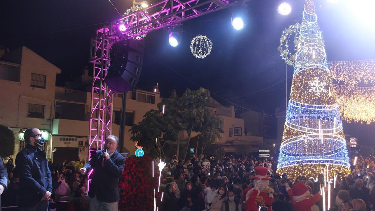 El alcalde Joaquín Villanova volverá a encender las luces de Navidad.