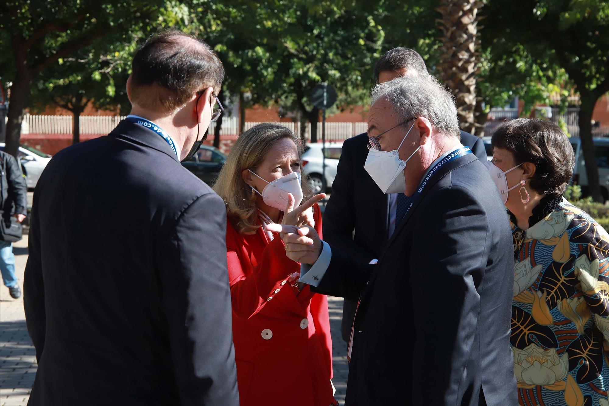 Nadia Calviño visita el Parque Joyero de Córdoba y la Escuela de Joyería y se reune con empresarios