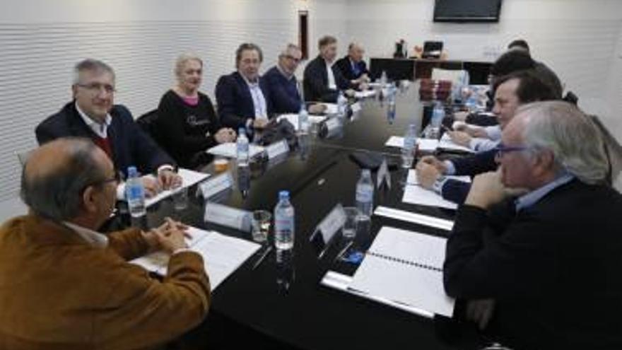 IFA buscará un acuerdo para pagar 1,5 millones al autor del plan de ampliación