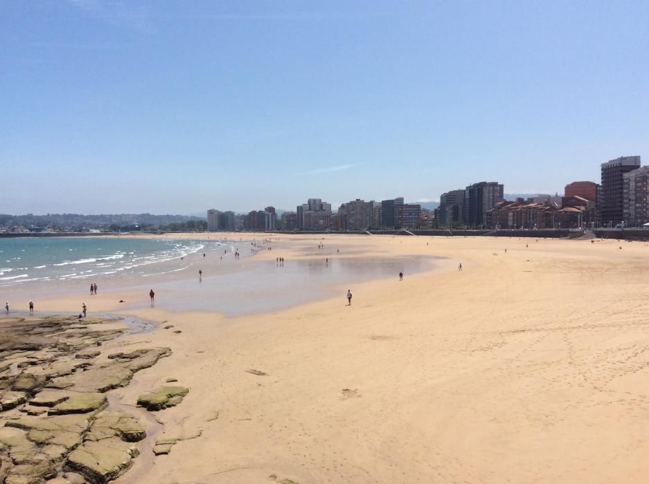 Jornada calurosa en Gijón