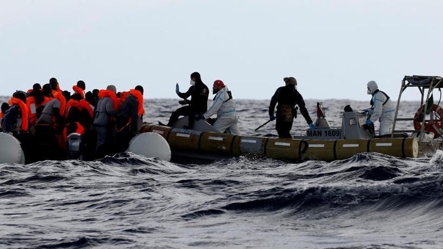 Imagen de archivo de un rescate en el Mediterráneo.