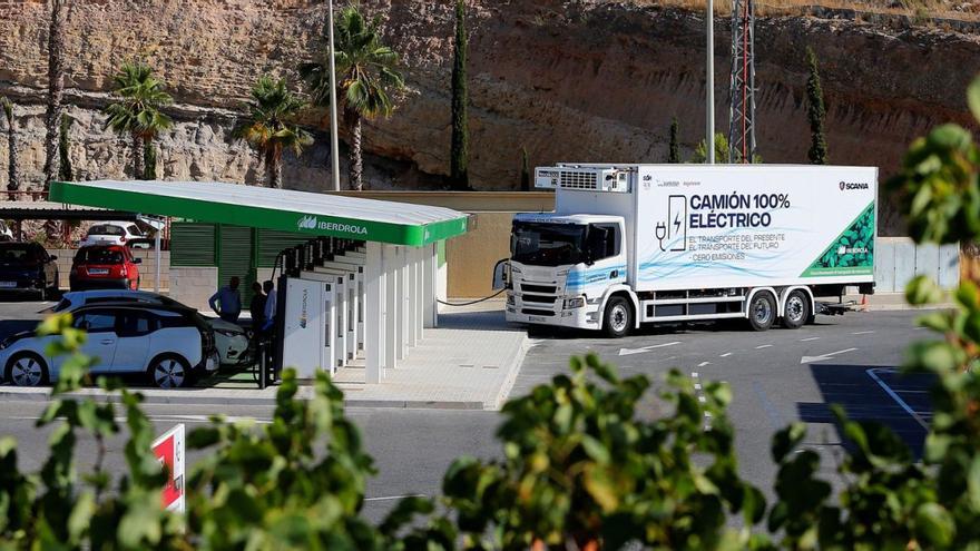 El transporte eléctrico pesado ya pasa por el Corredor Mediterráneo