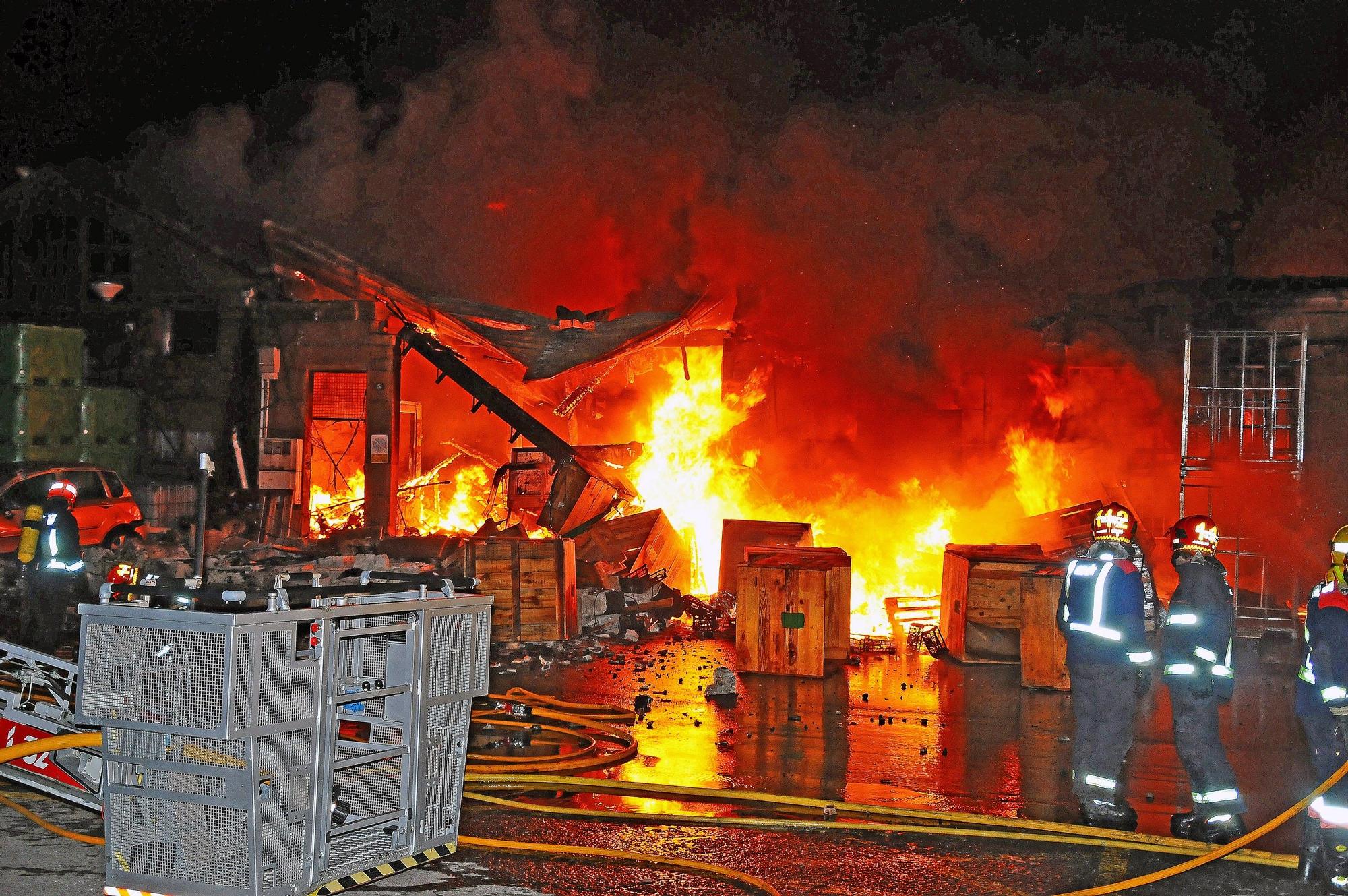 Incendio de Conservas Lago Paganini. Diciembre de 2011