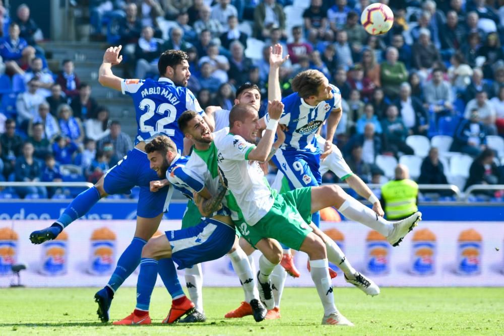 El Dépor cae ante el Extremadura en Riazor