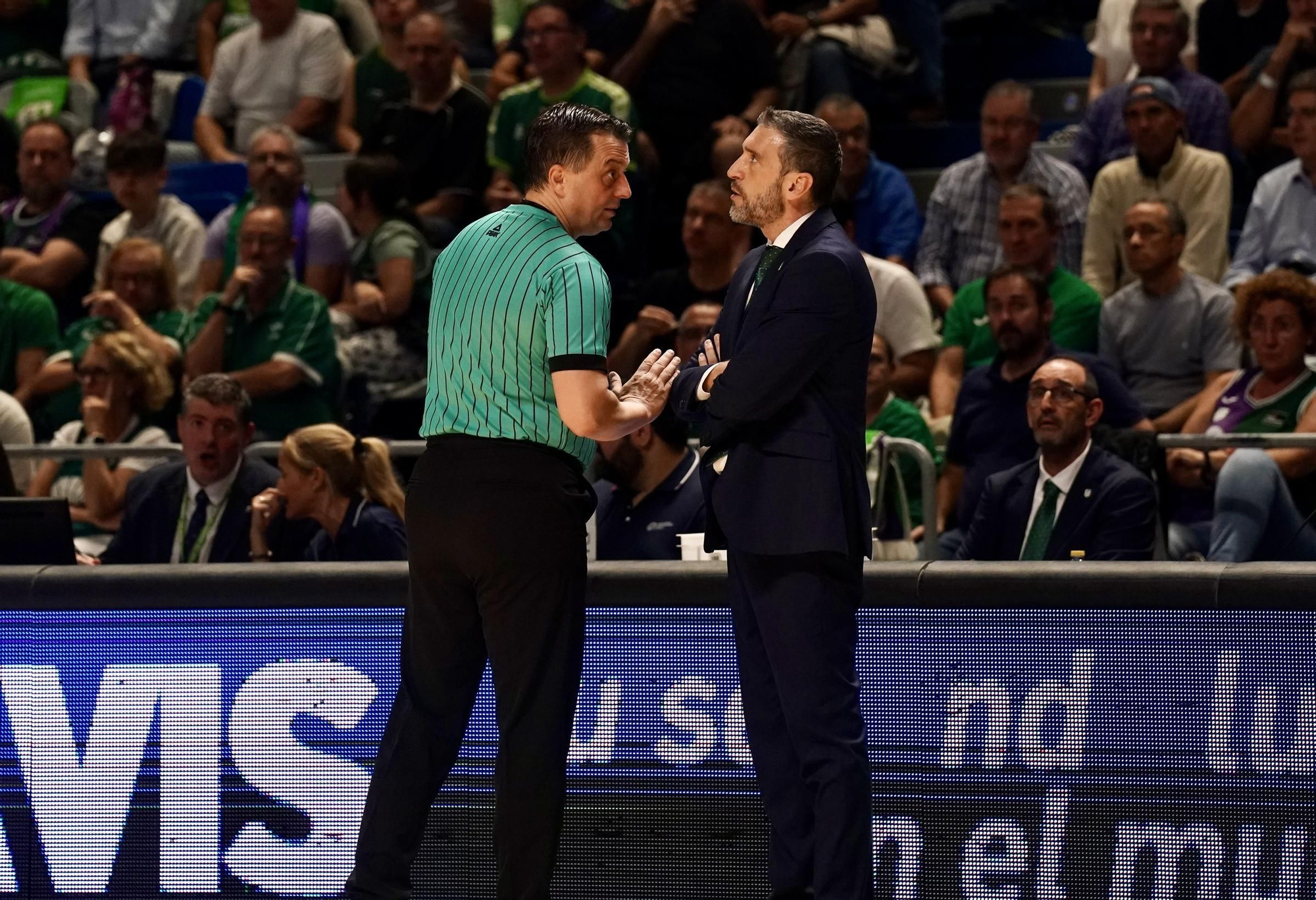 Partido disputado entre el Unicaja y el Aliaga Petkimspor de la BCL