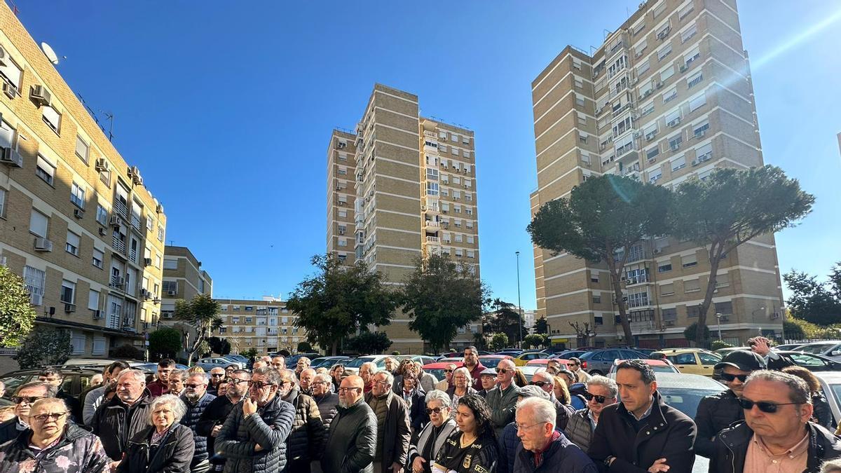 Vídeo | Vecinos de Miraflores en pie de guerra por la construcción de un bloque de 8 plantas de VPO