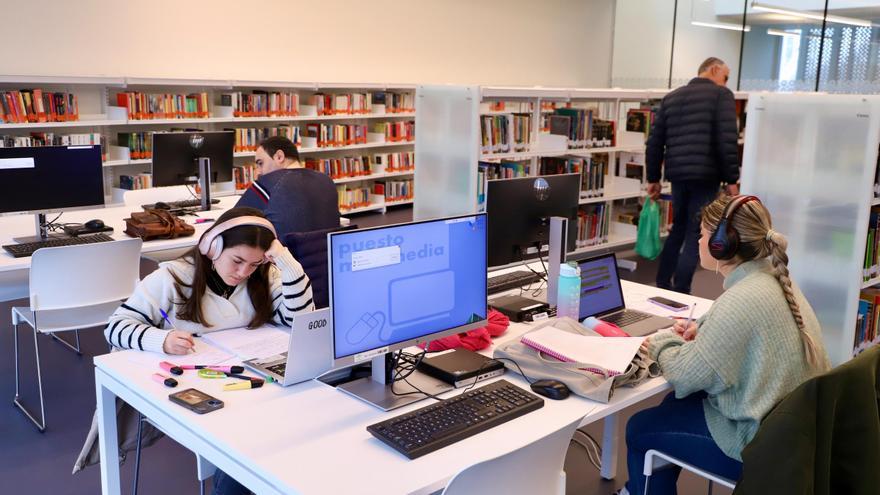 UGT demanda la cobertura de plazas en la nueva biblioteca Grupo Cántico