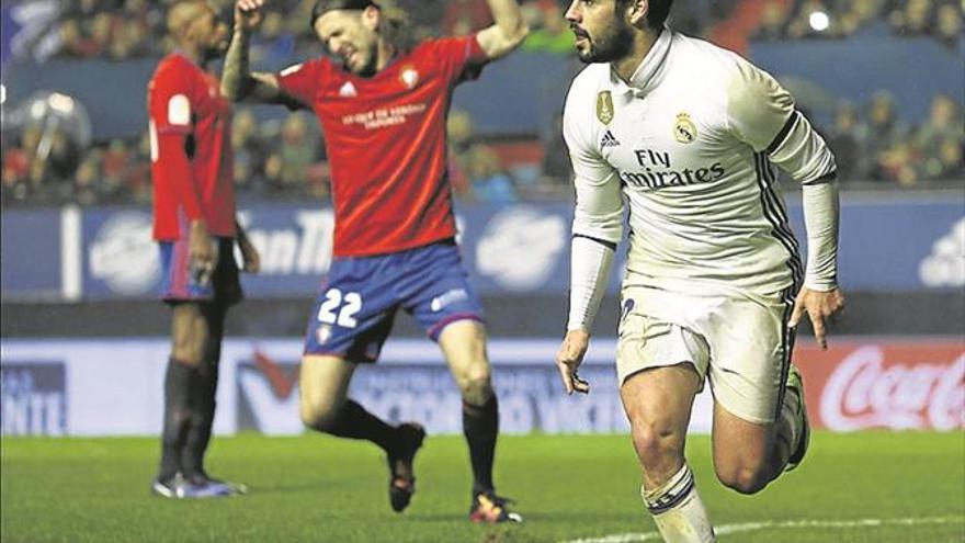 El Real Madrid se impone con lo justo en Pamplona al colista