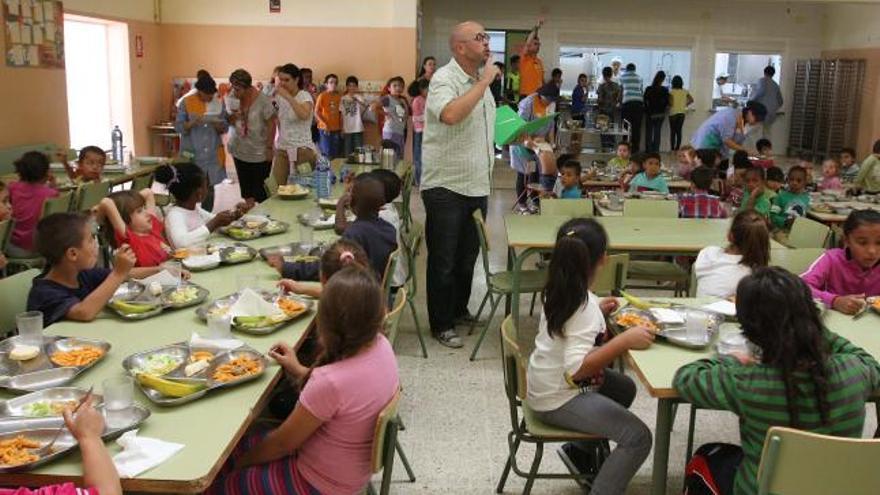 Comedor escolar en un colegio valenciano, ayer.