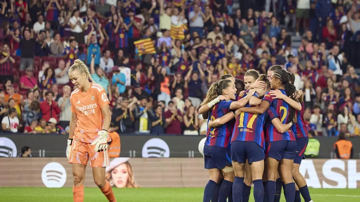 El Barça no cambia: el Madrid se lleva un 7-0 en el Camp Nou con póker de Pina