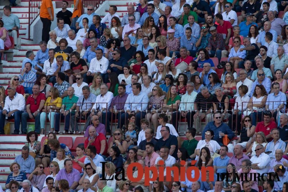 Ambiente en la corrida de rejones de la Feria de M