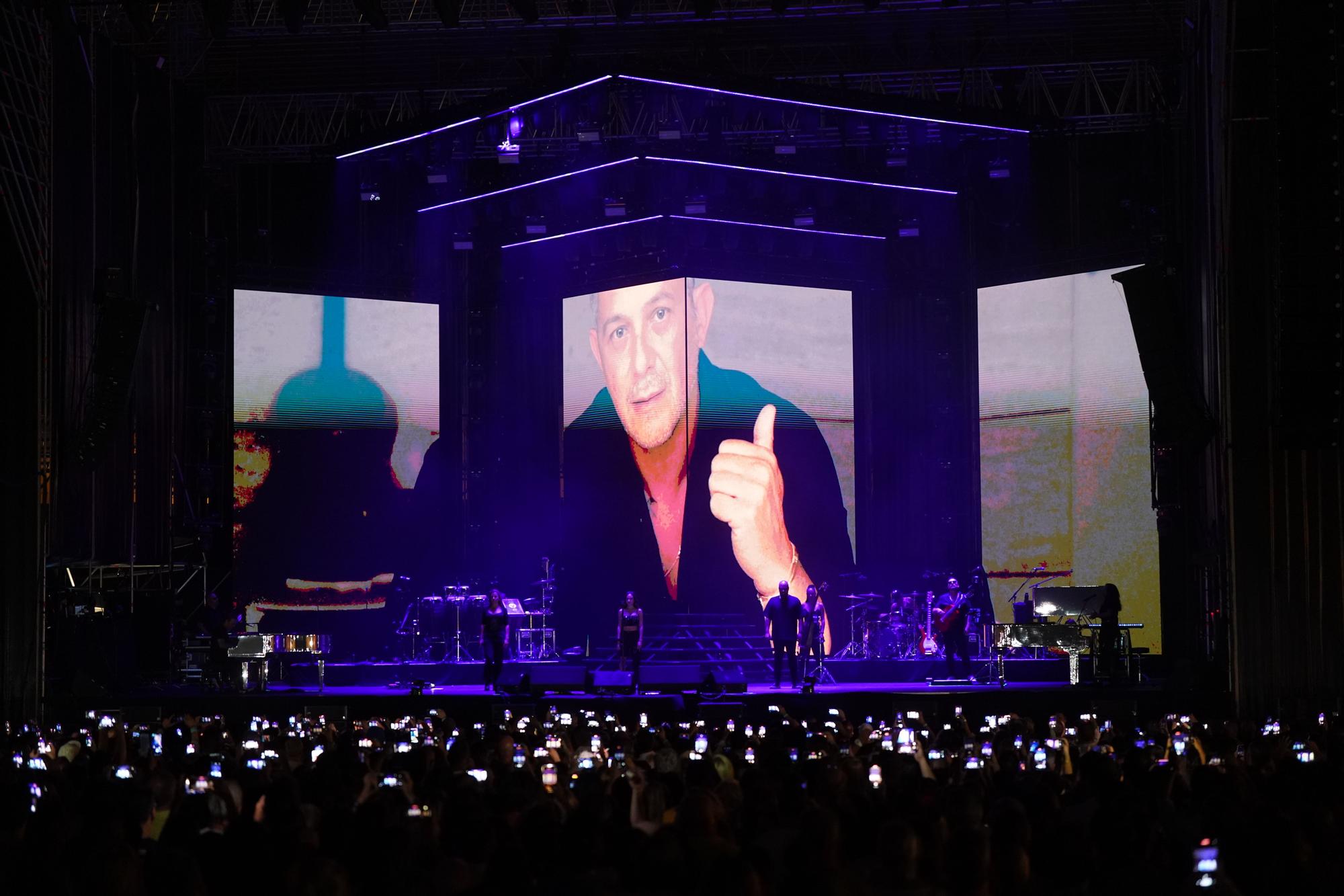 El concierto de Alejandro Sanz en el Auditorio Municipal de Málaga, en imágenes