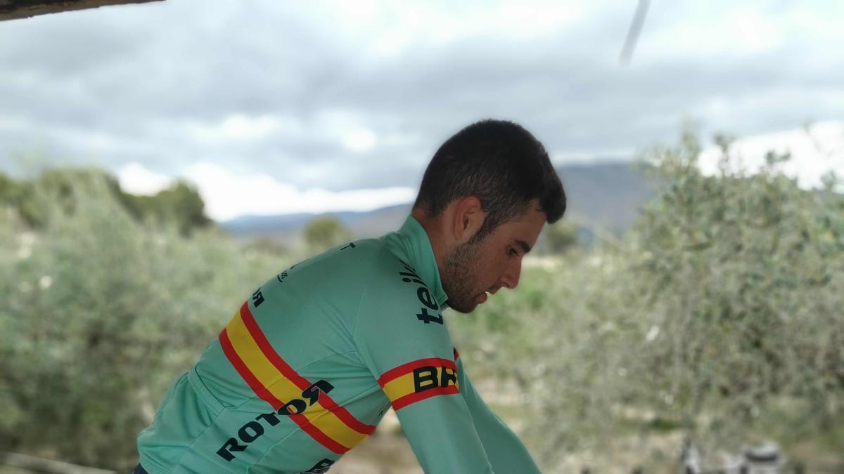 Felipe Orts: &quot;Los ciclistas necesitábamos salir a la carretera, en el rodillo no hacemos nada&quot;