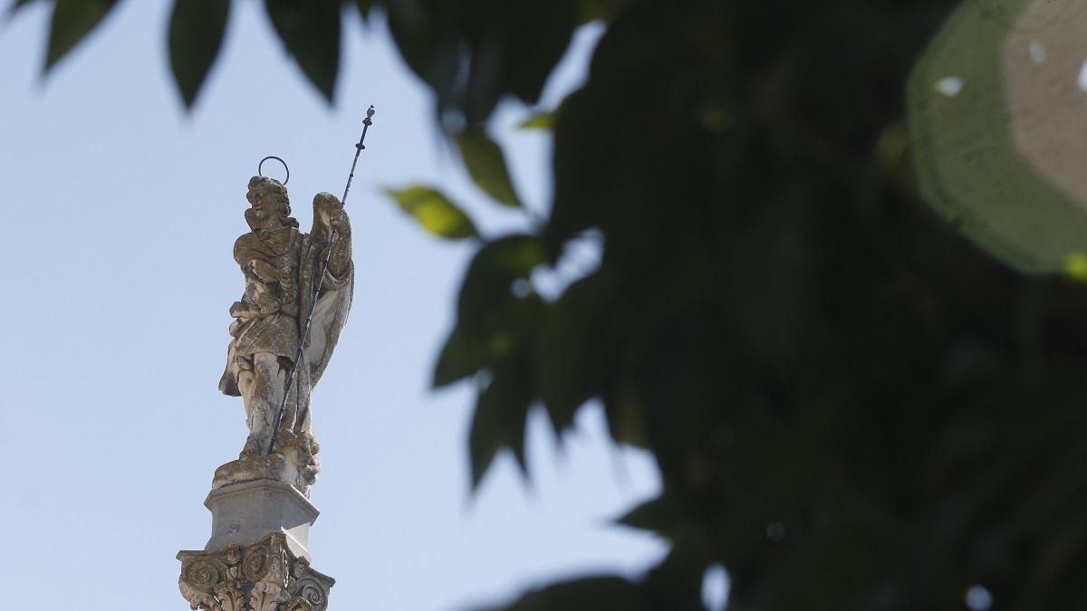 Triunfo de San Rafael en la Puerta del Puente.