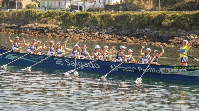 La trainera del Concello de Oleiros suma dos victorias en las dos regatas disputadas esta temporada.
