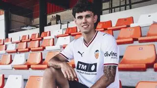 El Valencia CF ata a su lateral izquierdo internacional del futuro