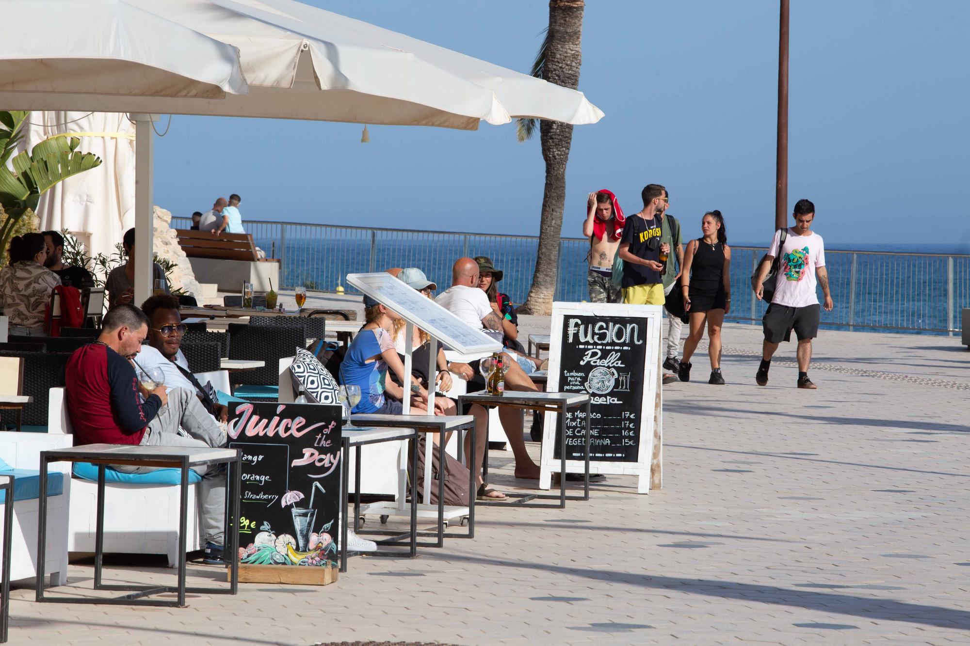 Las terrazas de Ibiza abren hasta las 22.30 horas