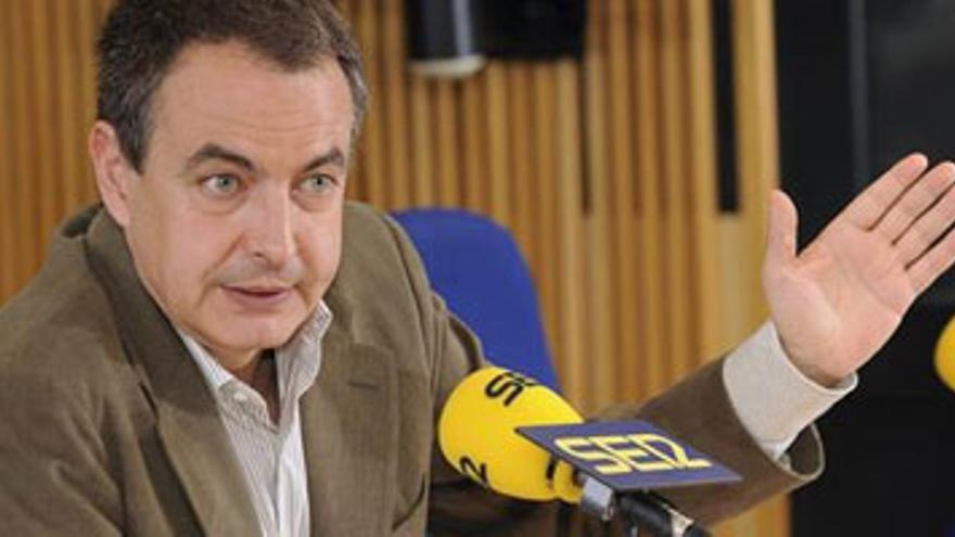 Zapatero afirma que la subida de la luz se acercará a la del IPC