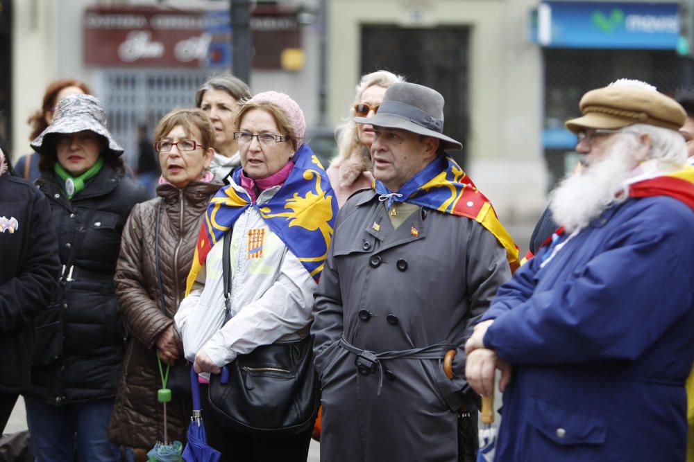 Concentración de entidades derechistas en València