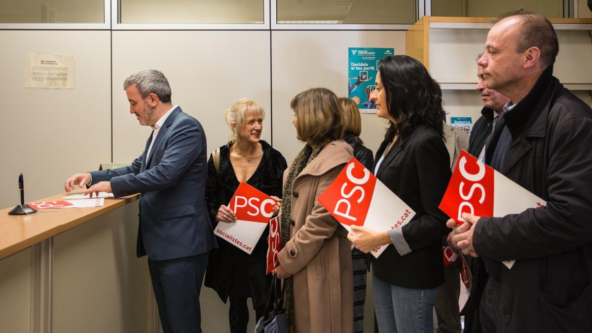 Jaume Collboni y varios alcaldes socialistas presentan el recurso en Ensenyament para reclamar el pago a las guarderías.