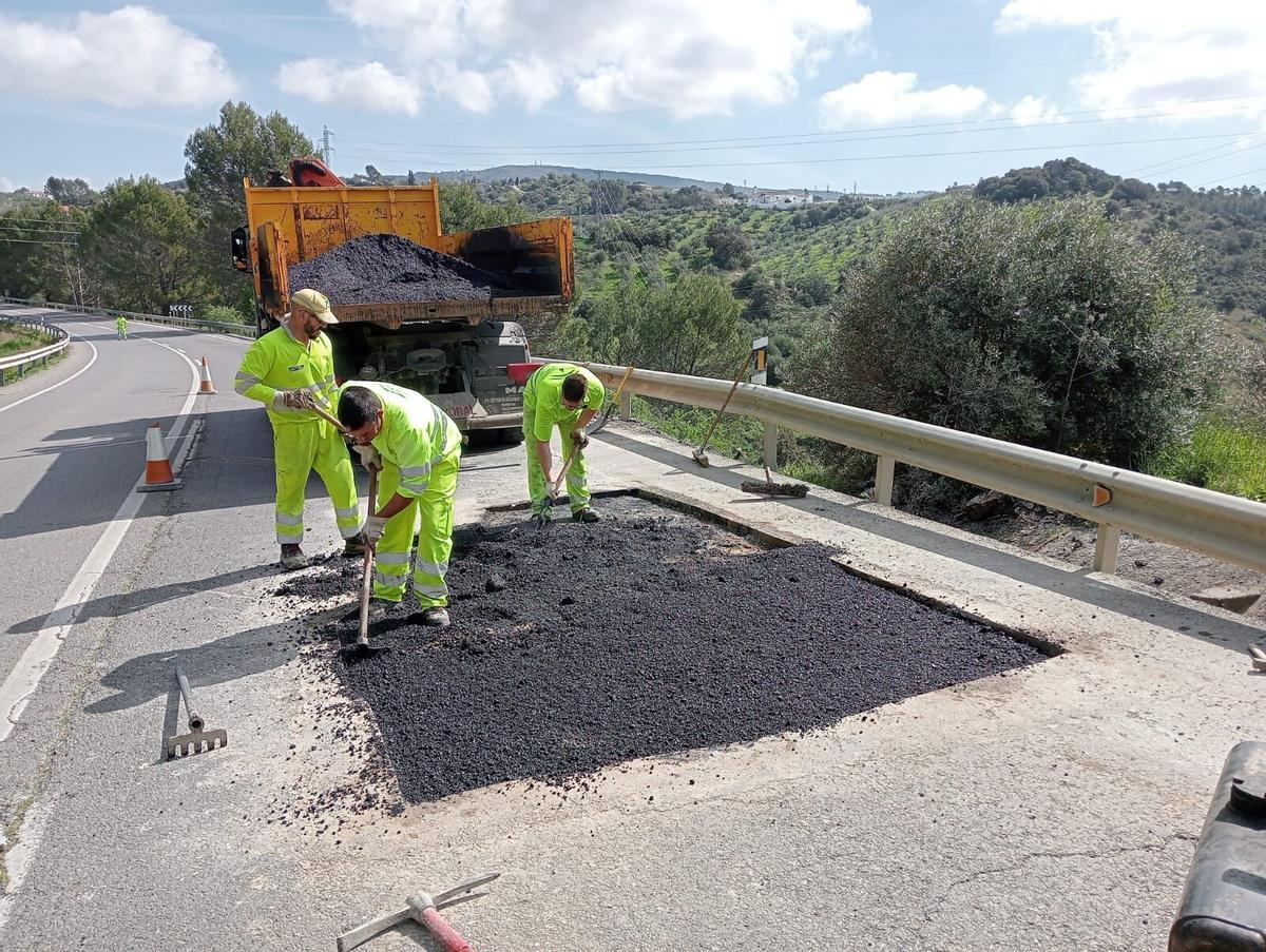 Reparaciones en carreteras