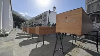 La ruta canaria engulle la vida  de una persona cada ocho horas