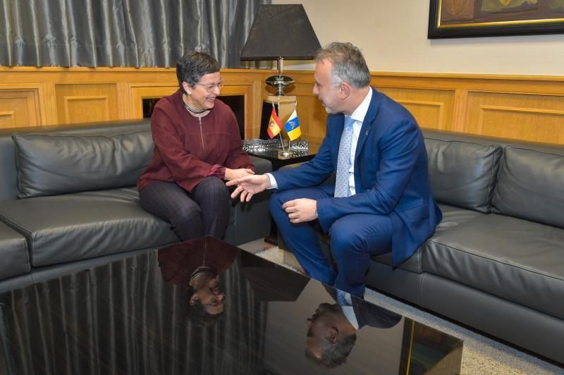 25-01-2020 LAS PALMAS DE GRAN CANARIA. Angel Víctor Torres, presidente de Canarias, recibe a la ministra de Asuntos Exteriores, Unión Europea y Cooperación, Aránzazu González Kaya  | 25/01/2020 | Fotógrafo: Andrés Cruz