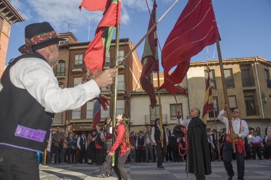 Desfile de pendones y gala de los Premios MT