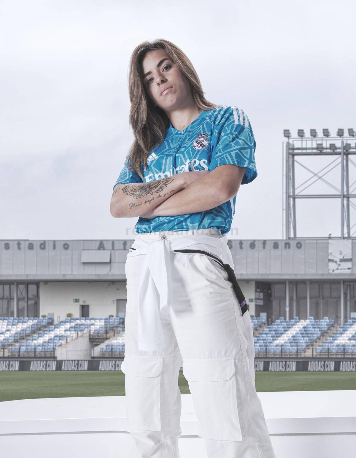 Así es la nueva camiseta del Madrid para la próxima temporada Así es la nueva camiseta del Madrid para la próxima temporada