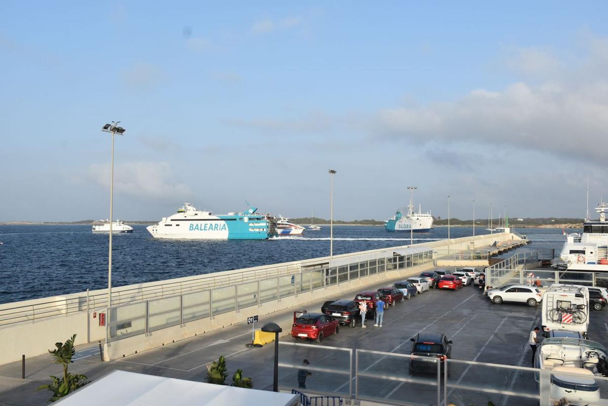 Formentera.eco roza la plena ocupación para coches en agosto