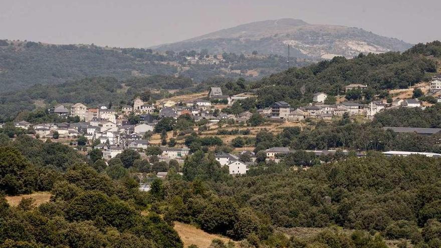 Vista del concello de A Veiga, donde se desarrollará el programa Revivenda. // Brais Lorenzo