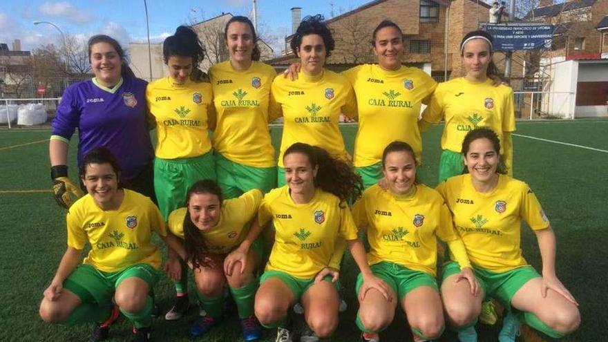 Once inicial del Caja Rural ayer en casa del CD Tacón.